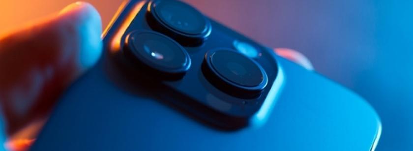 ce-caracteristici-are-fiecare-camera-a-iphone-ului
